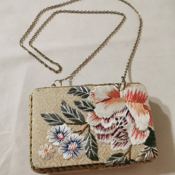 NWT! Accessorize Evening Handbag - Picture 1 of 16